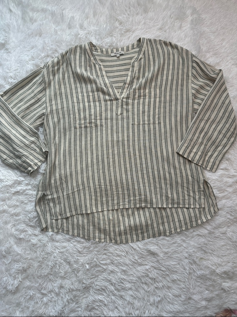 Madewell Linen Blend Popover in Neutral StripeV-Neck